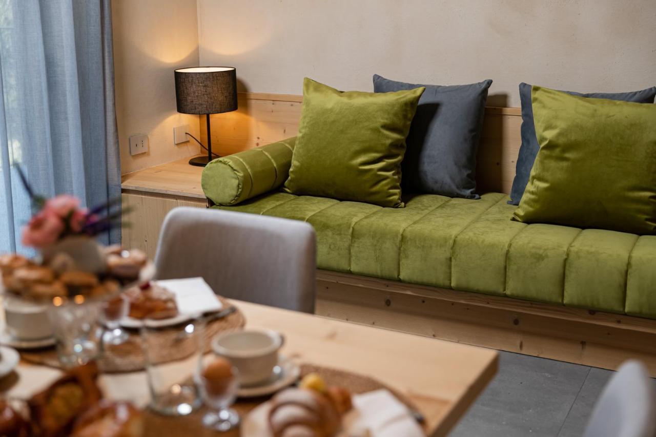 Shiloh Private Luxury Apartments Costermano Exteriör bild